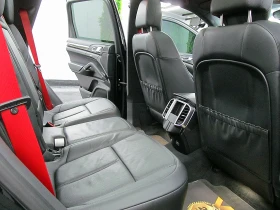 Обява за продажба на Porsche Cayenne PANORAMA/BOSE/BIXENON-8скорости/СОБСТВЕН ЛИЗИНГ ~34 000 лв. - изображение 8