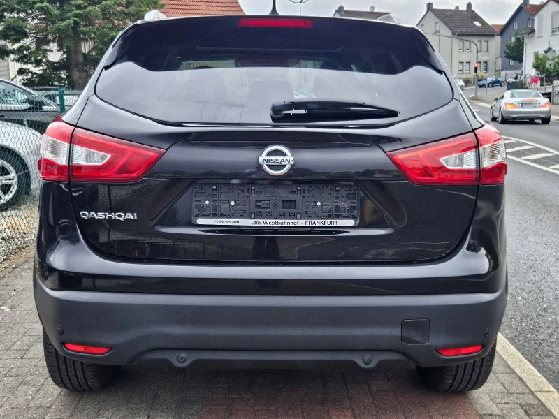 Nissan Qashqai На части 1.6 безин, снимка 7 - Автомобили и джипове - 48693348