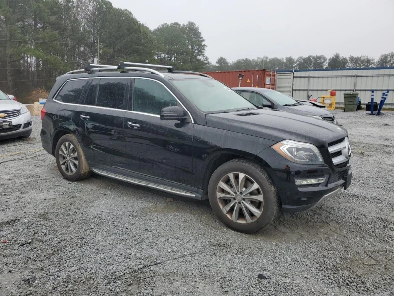 Mercedes-Benz GL 450 4MATIC * М. ТОЧКА * HARMAN * ПОДГРЕВ * LED * NAVI , снимка 2 - Автомобили и джипове - 49298647