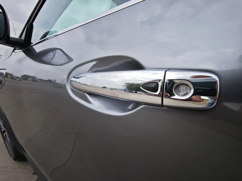 Renault Koleos 2.0 I BIFUEL GPL, снимка 6 - Автомобили и джипове - 51693993