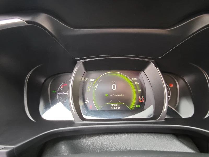 Renault Koleos 2.0 I BIFUEL GPL, снимка 13 - Автомобили и джипове - 51693993