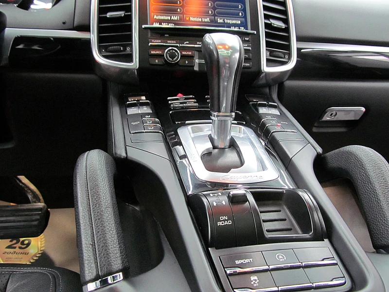 Porsche Cayenne PANORAMA/BOSE/BIXENON-8скорости/СОБСТВЕН ЛИЗИНГ, снимка 16 - Автомобили и джипове - 51989894