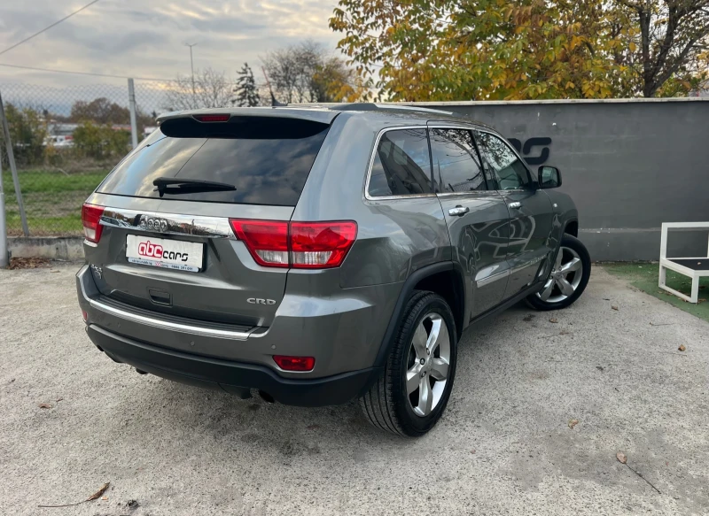 Jeep Grand cherokee 3.0CRD 4WD Overland, снимка 4 - Автомобили и джипове - 52334839