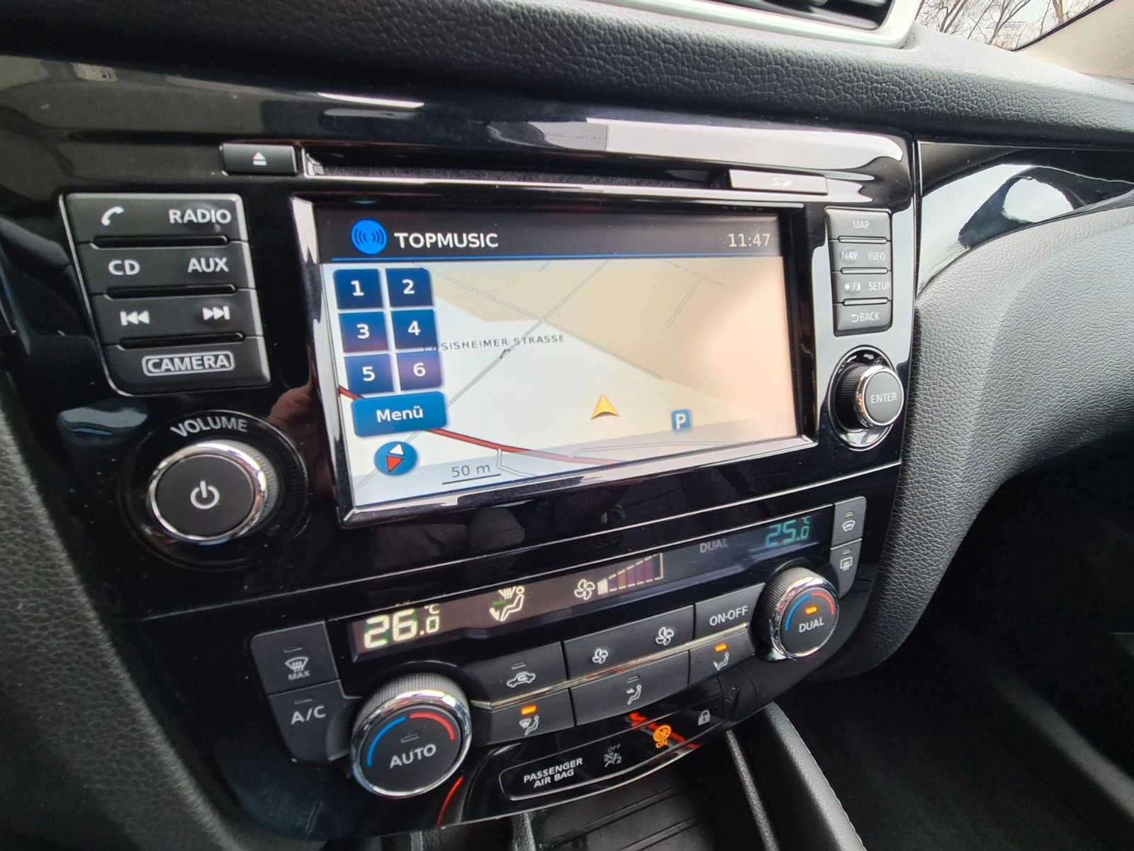 Nissan Qashqai   1.6  | Mobile.bg   12