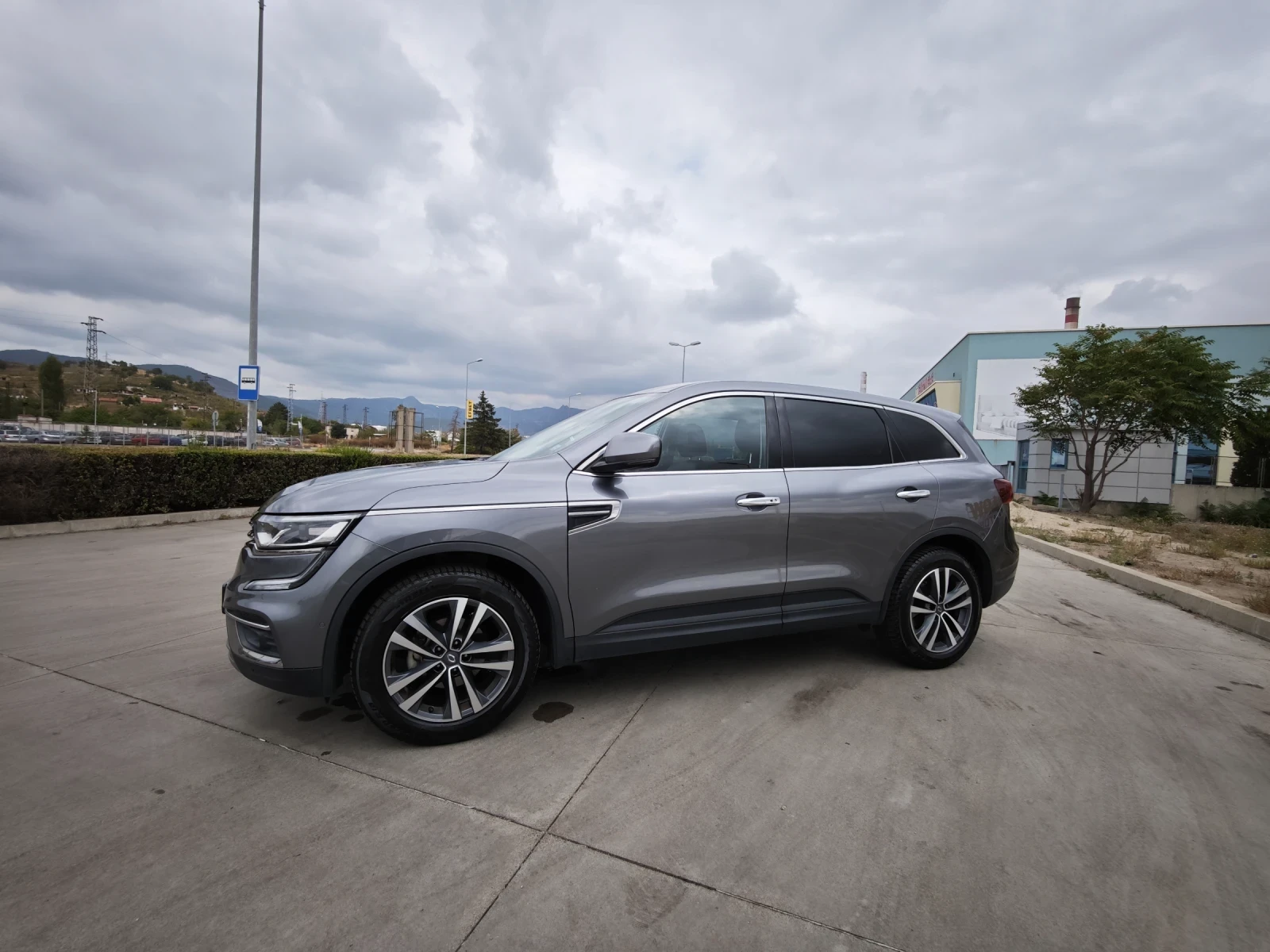 Renault Koleos 2.0 I BIFUEL GPL - изображение 2