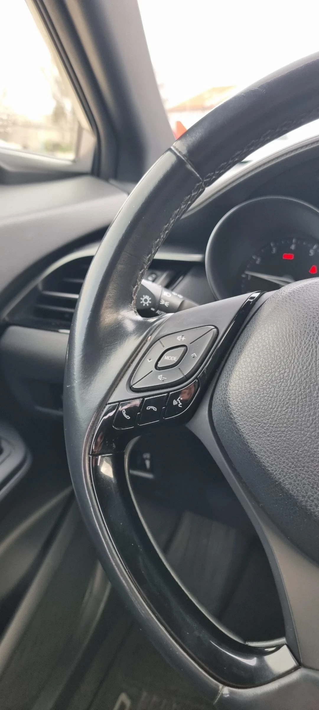 Toyota C-HR 2.0i 150�.� | Mobile.bg � ����������� 11