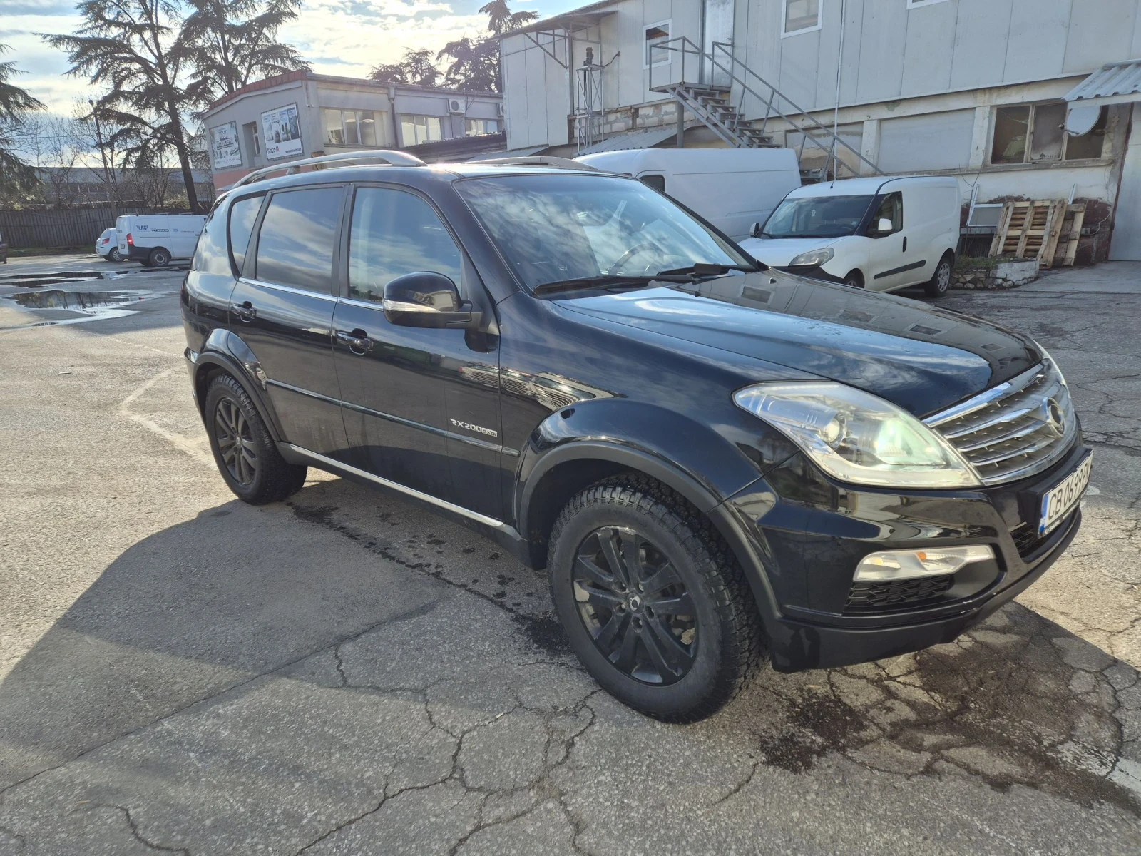 SsangYong Rexton W, 2.0 XDi. 4x4, 7 seats , снимка 3 - Автомобили и джипове - 53291786