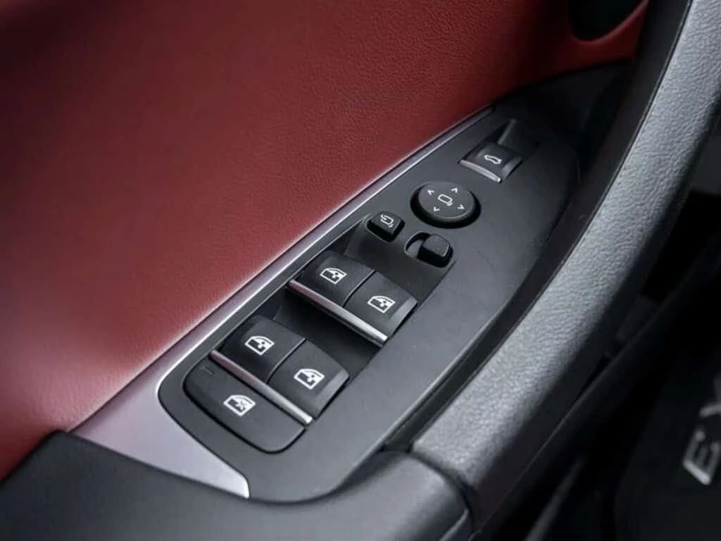 BMW X3 xDrive30i MSport/Clean CarFax/1 owner/ПАНОРАМА, снимка 13 - Автомобили и джипове - 53812827