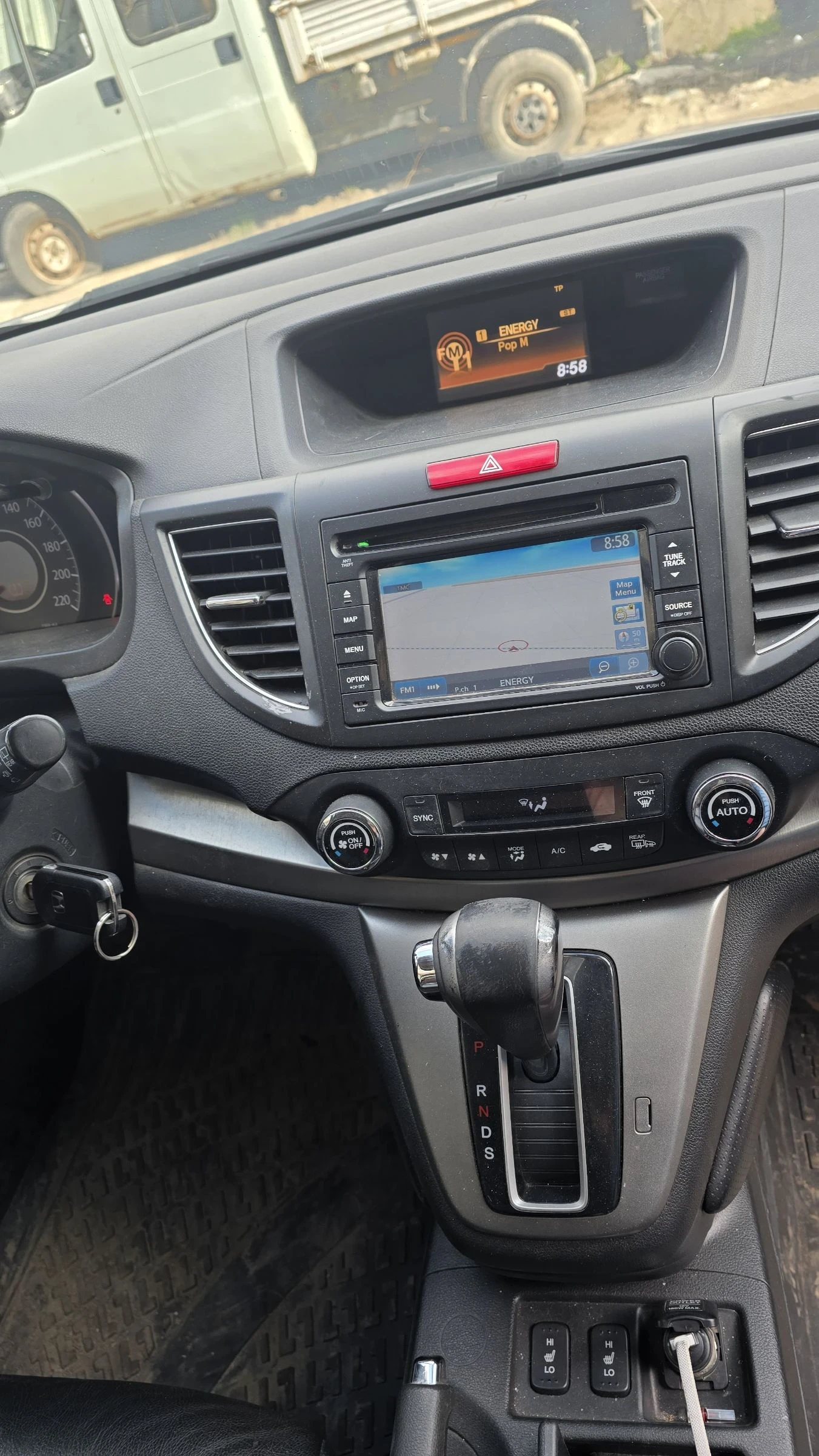 Honda Cr-v 2.2 150 к.с 4х4 кожа автоматик, снимка 10 - Автомобили и джипове - 54170784