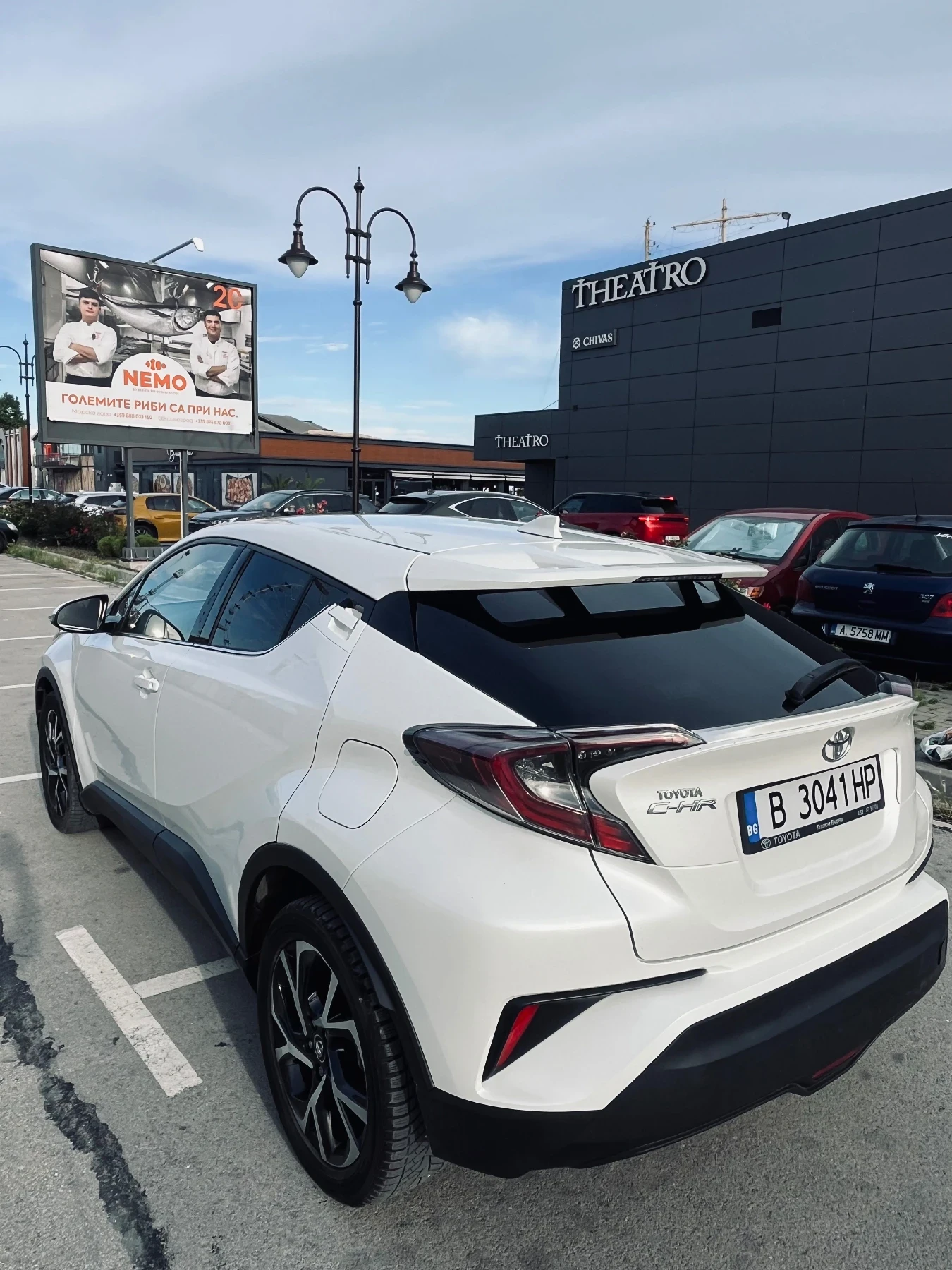 Toyota C-HR, снимка 7 - Автомобили и джипове - 55419745