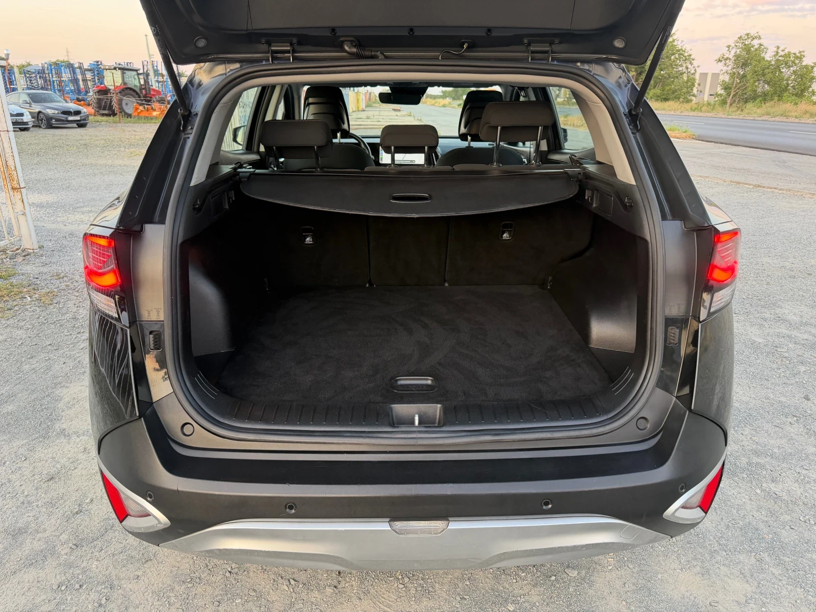 Kia Sportage 1.6 - 265 PHEV / 4X4 / YOUTUBE / WAZE / 139 000 �� | Mobile.bg � ����������� 14