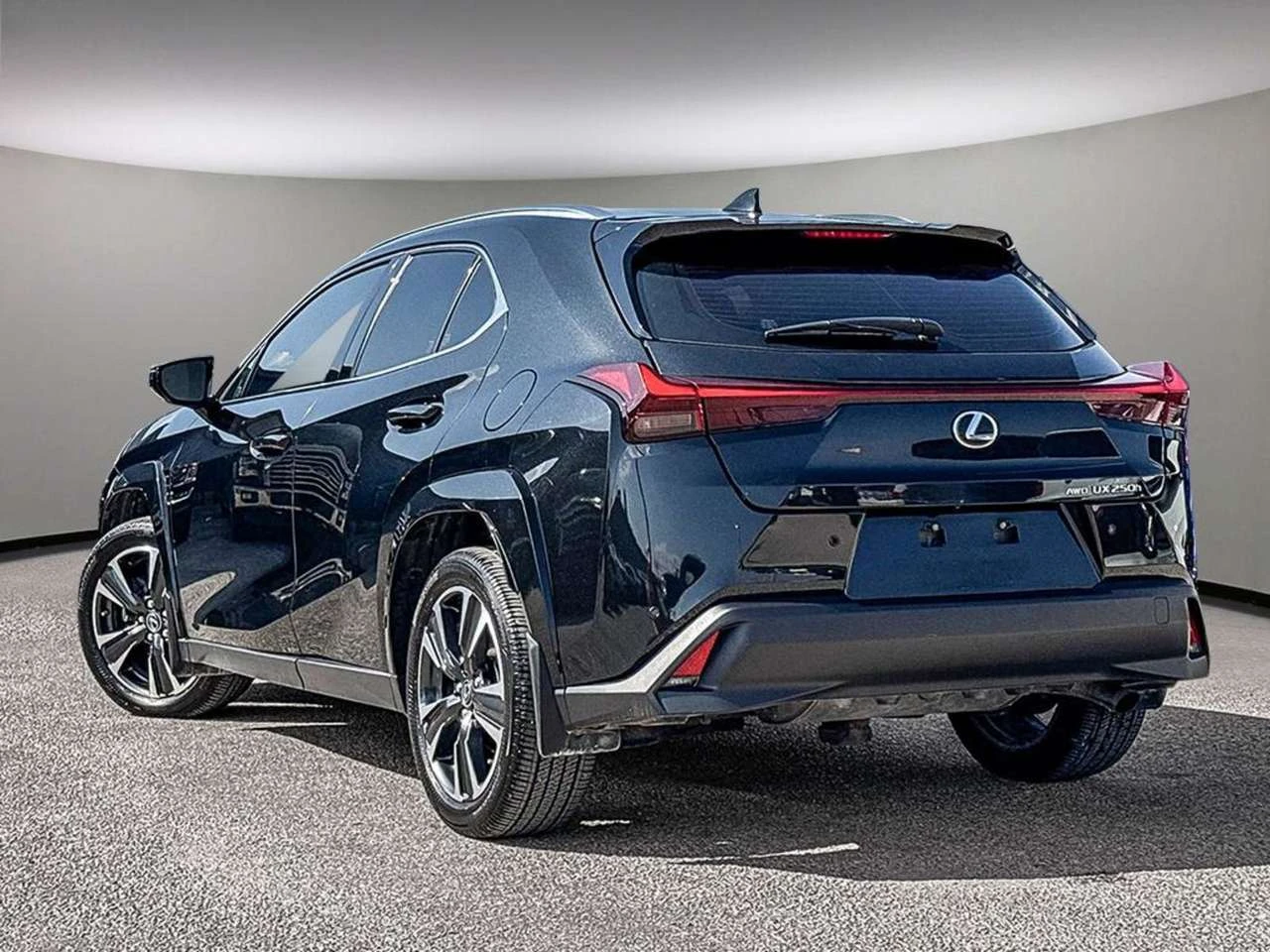 Lexus UX UX 250h | Clean CarFax | Local MB Vehicle | Two Se | Mobile.bg � ����������� 4