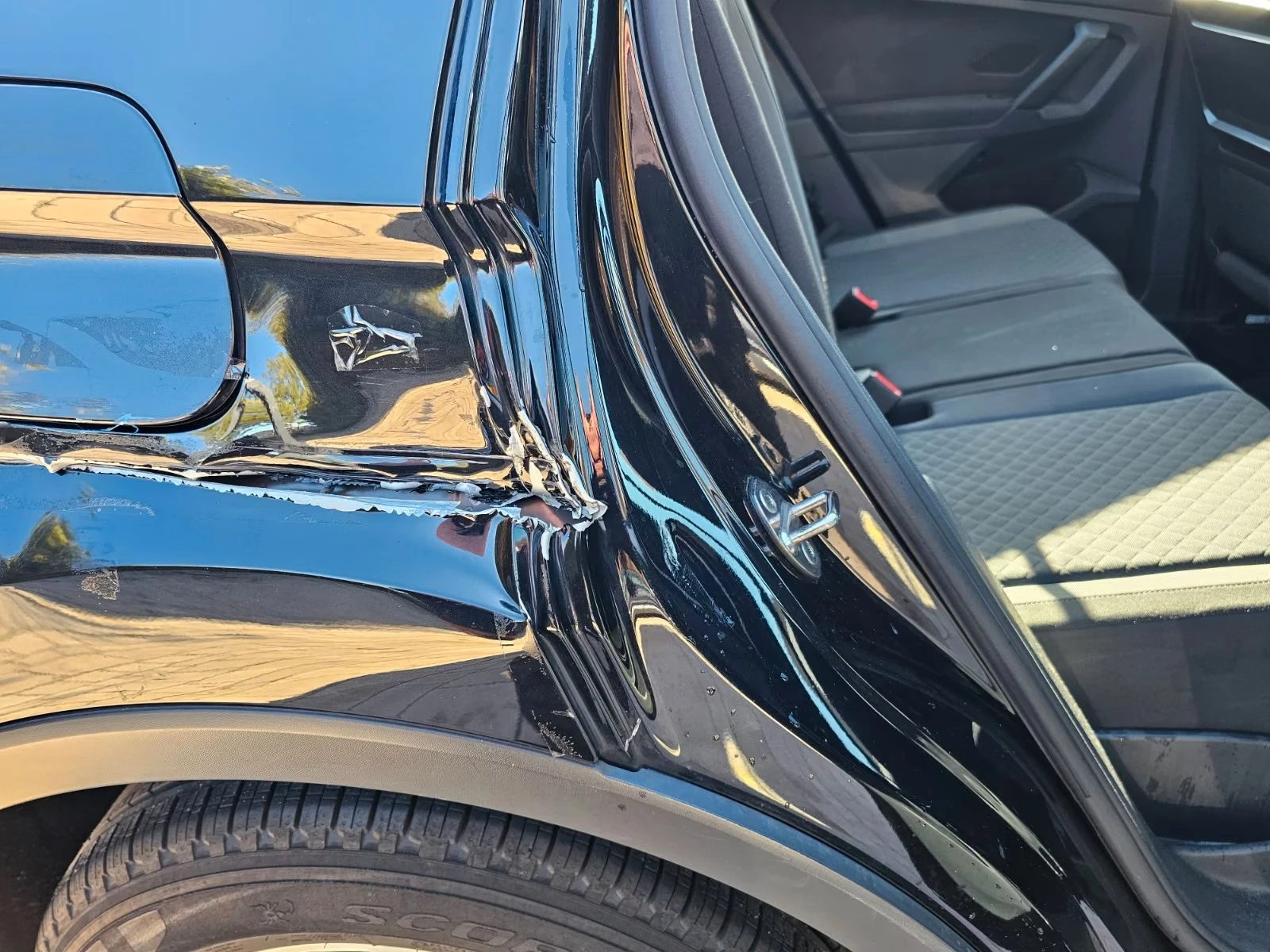 VW Tiguan Comfortline, снимка 16 - Автомобили и джипове - 56622554