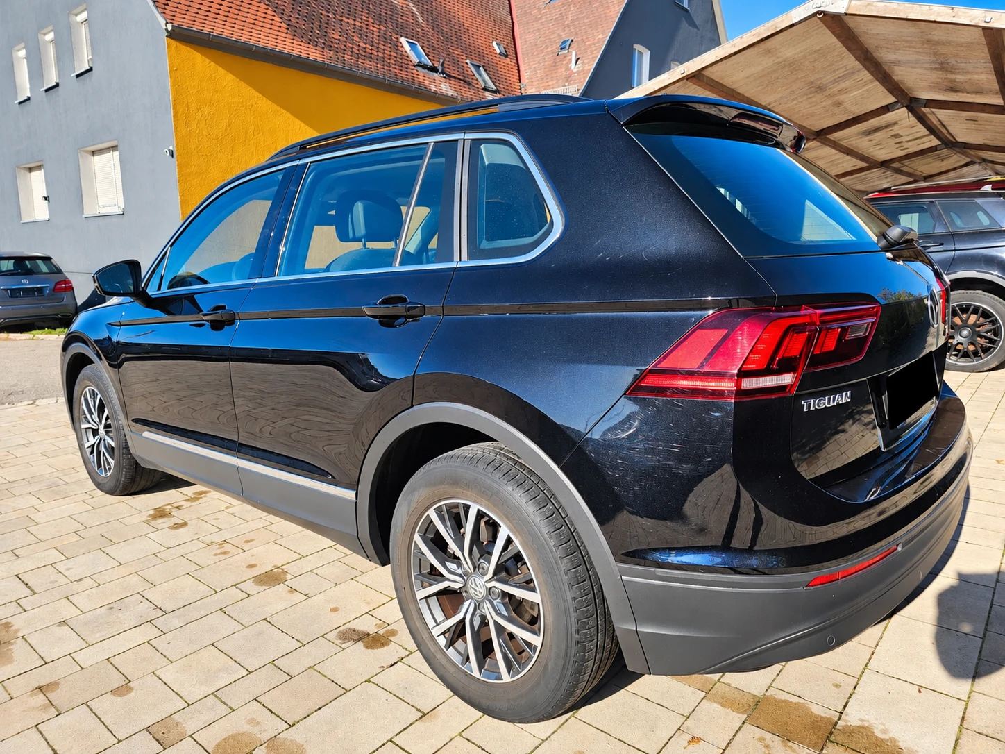 VW Tiguan Comfortline, снимка 4 - Автомобили и джипове - 56622554
