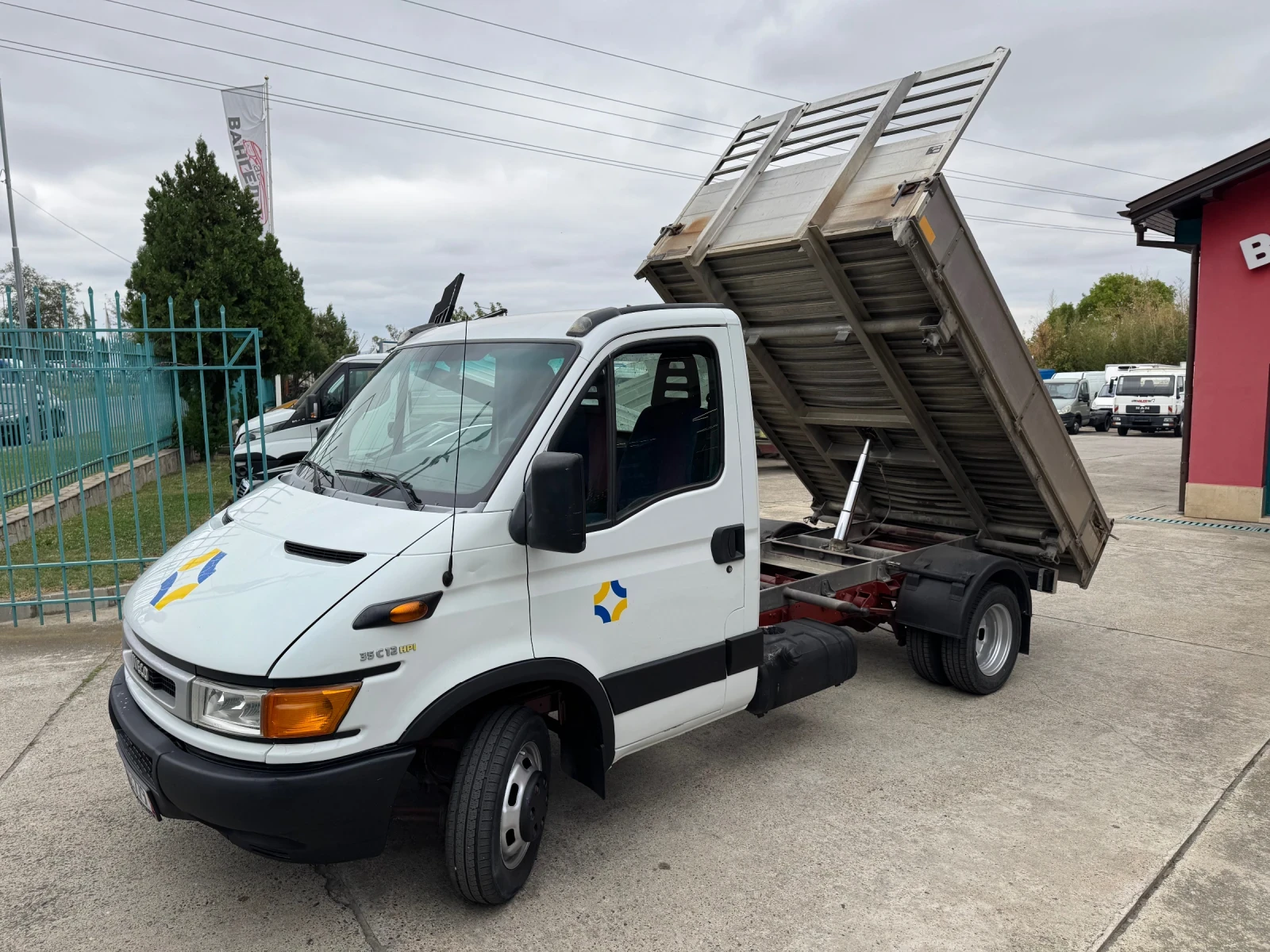 Iveco Daily 35C12* 2.3HPI* Тристранен самосвал* 3.10 метра кош - изображение 3
