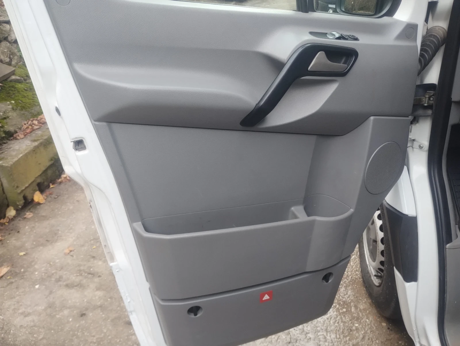 Mercedes-Benz Sprinter 211 2.2 CDI  - изображение 9