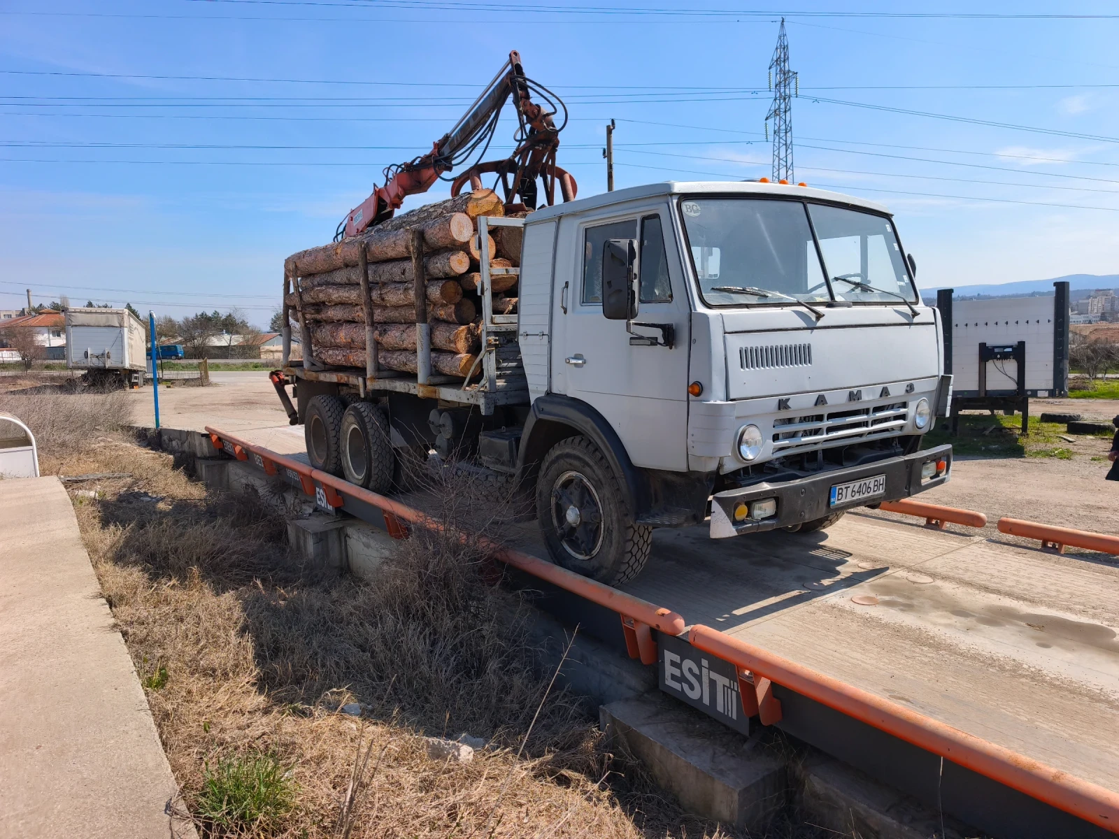 Kamaz 53212 Кран, снимка 2 - Камиони - 52947384