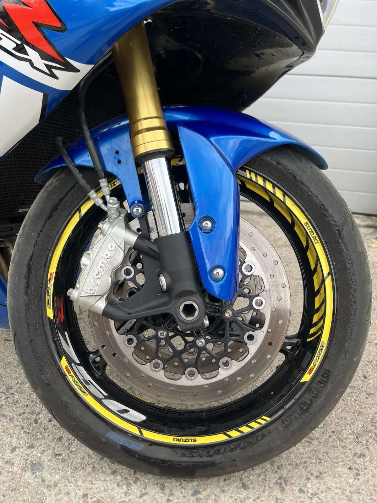 Suzuki Gsxr GSXR 750 L8 - изображение 4