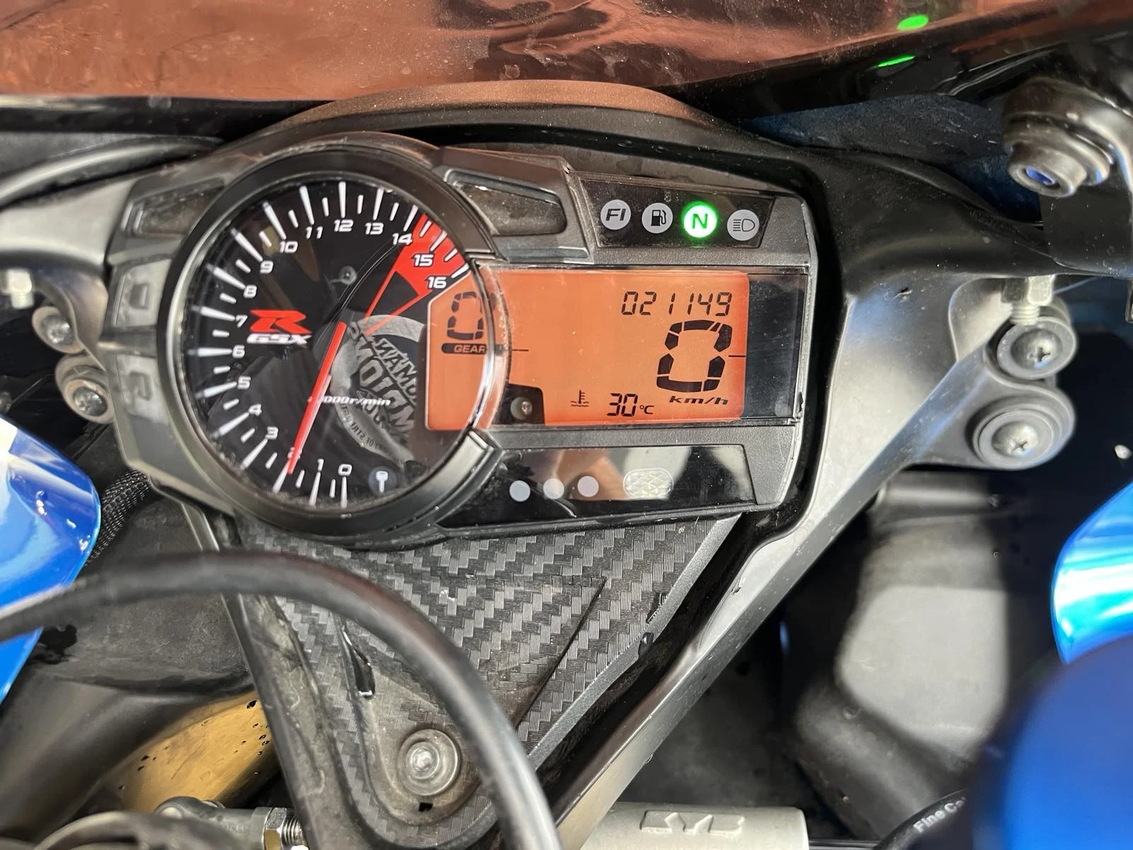 Suzuki Gsxr GSXR 750 L8 - изображение 3