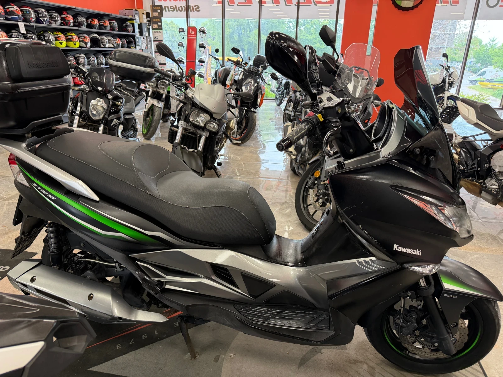 Kawasaki J125 125I ABS, снимка 10 - Мотоциклети и мототехника - 54550412