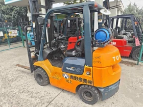 Мотокар Toyota 2500кг. НА 5 метра, снимка 1