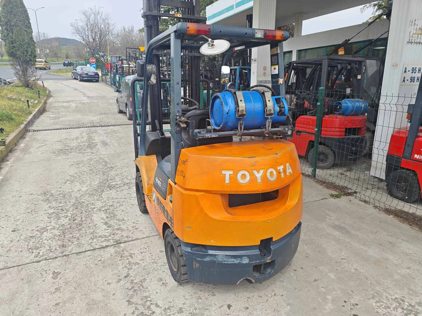 ������� Toyota 2500��. �� 5 ����� | Mobile.bg � ����������� 11