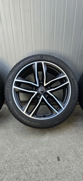        285/40R21  Audi Q7