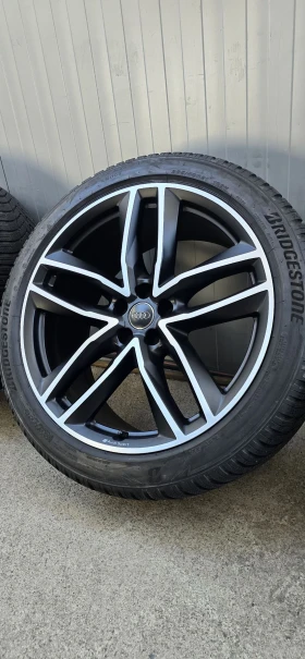        285/40R21  Audi Q7