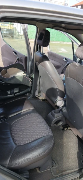 Mercedes-Benz A 160 Бензин, снимка 7