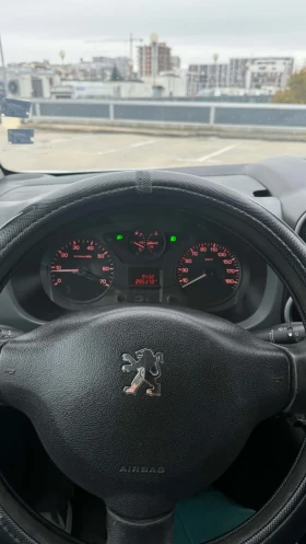 Peugeot Partner 1.6Hdi 90кс, снимка 12