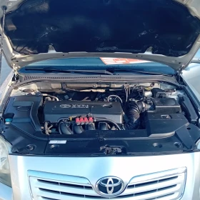 Toyota Avensis 1.8 i LPG facelift, снимка 7