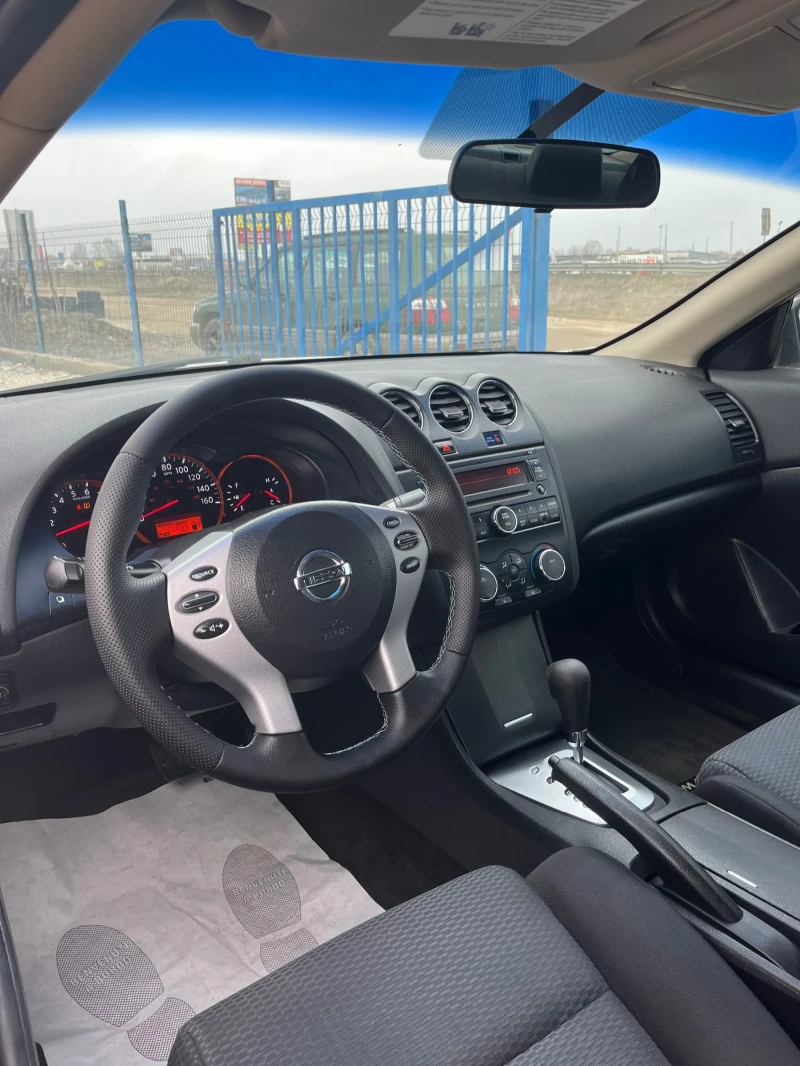 Nissan Altima 2.5S, снимка 9 - Автомобили и джипове - 49326415