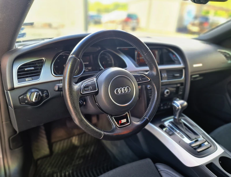 Audi A5 2.0 S-Line AUT, снимка 14 - Автомобили и джипове - 50357635