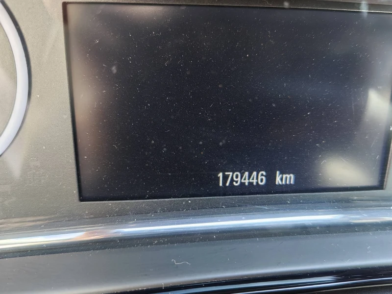 Opel Insignia, снимка 7 - Автомобили и джипове - 52511254