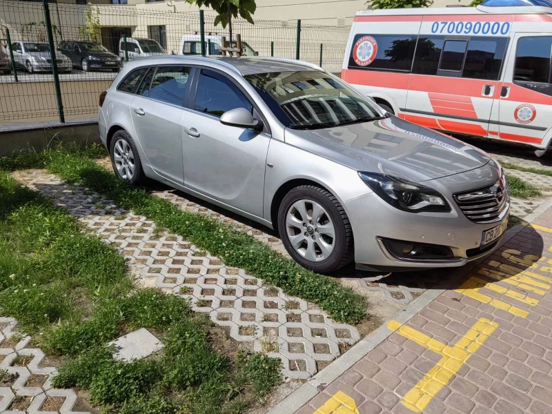 Opel Insignia, снимка 3 - Автомобили и джипове - 52511254