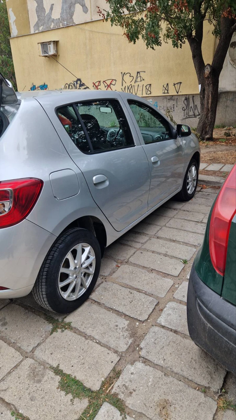 Dacia Sandero, снимка 7 - Автомобили и джипове - 52857206