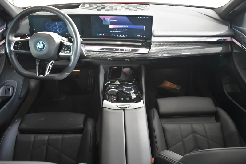 BMW 550 xDrive, снимка 7 - Автомобили и джипове - 52381227