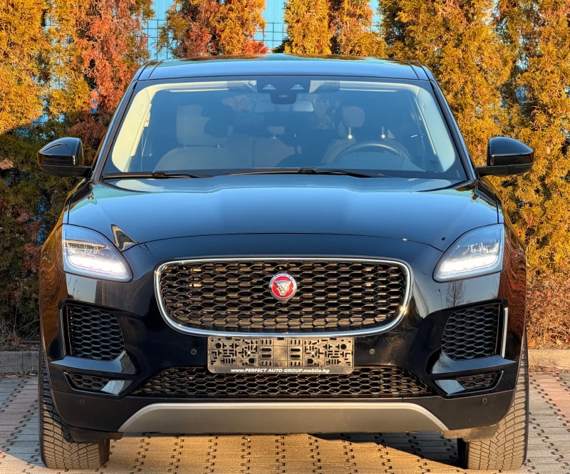 Jaguar E-pace 2.0d-AWD-4X4-АВТОМАТ-9АТ-НАВИ-КАМЕРА-УНИКАТ-93Х.КМ, снимка 7 - Автомобили и джипове - 53157465