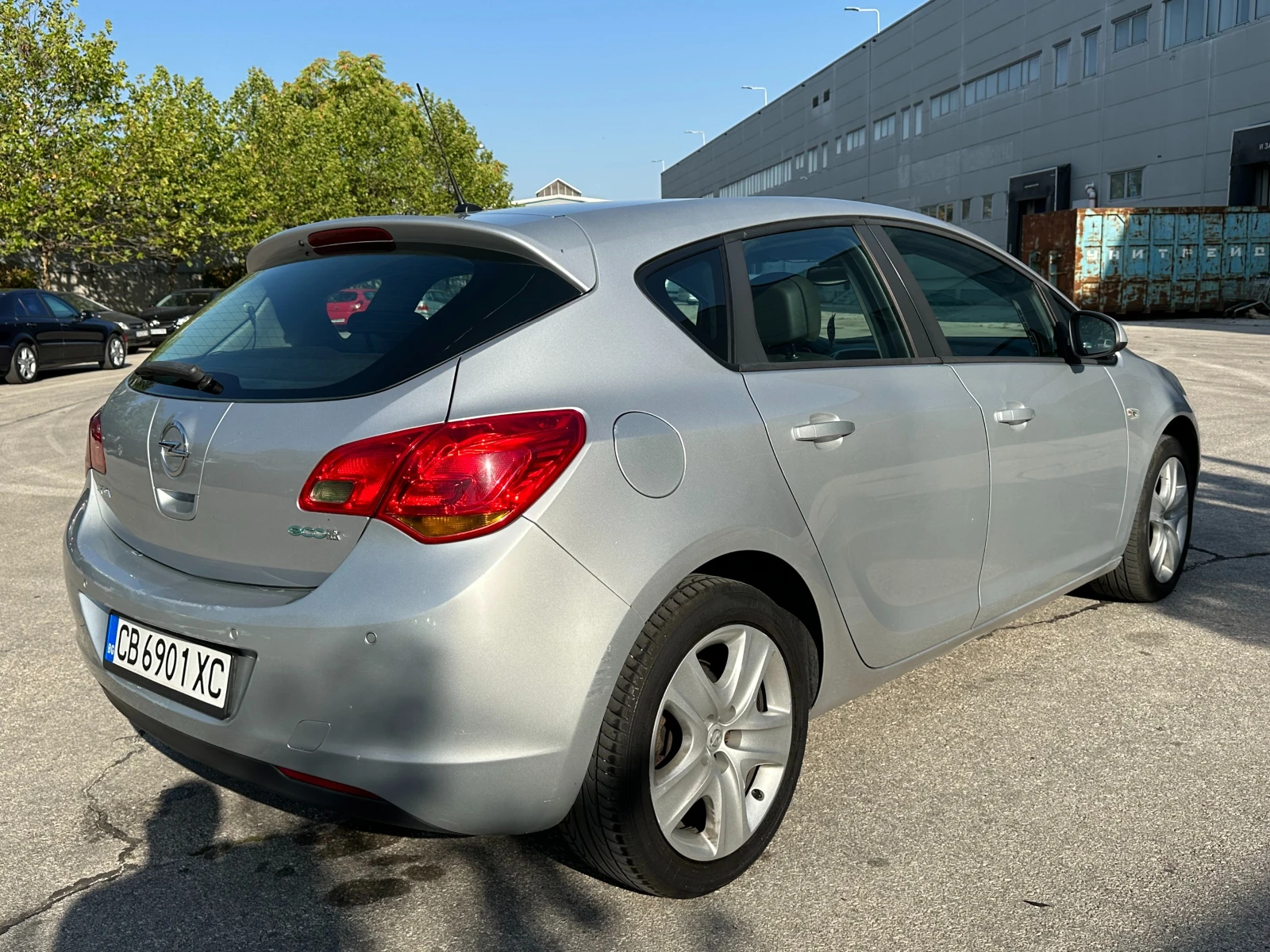 Opel Astra 1, 4 Бензин - изображение 4