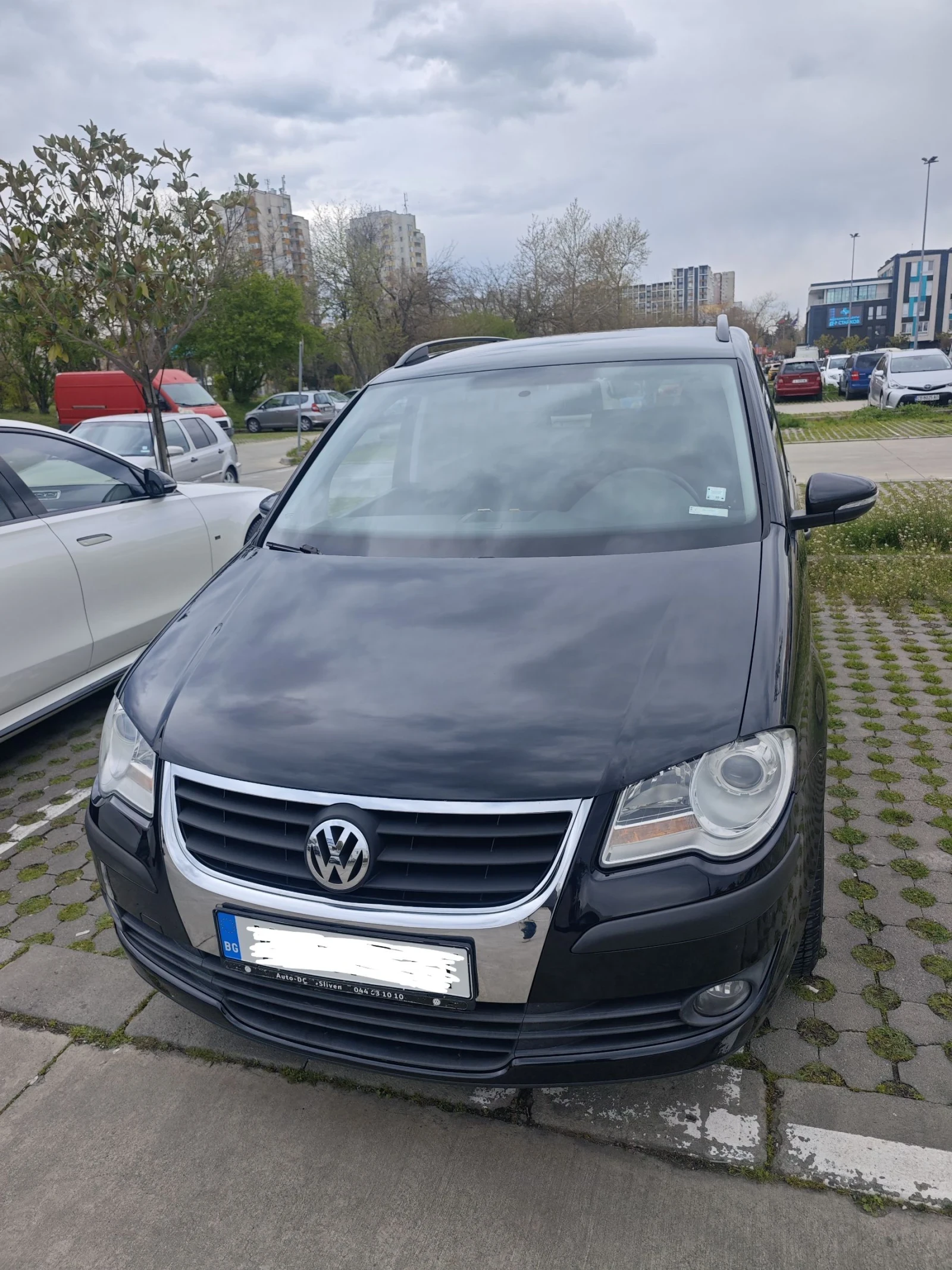 VW Touran 1, 4 TSI Eco fuel 6+ 1 - изображение 4