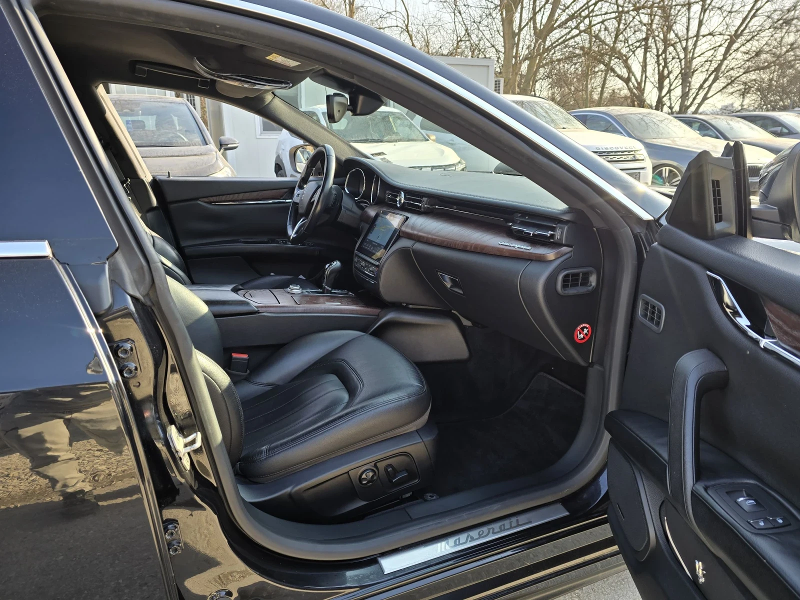 Maserati Quattroporte 3.0D 250к.с Топ състояние , снимка 13 - Автомобили и джипове - 52098509