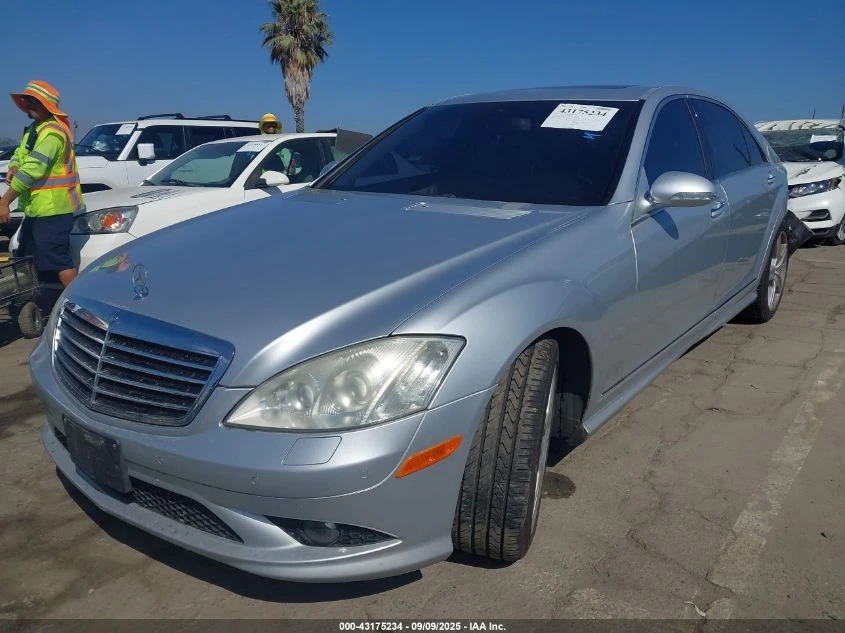Mercedes-Benz S 550 5.5L V-8 DOHC, VVT, 382HP Rear Wheel Drive - изображение 2