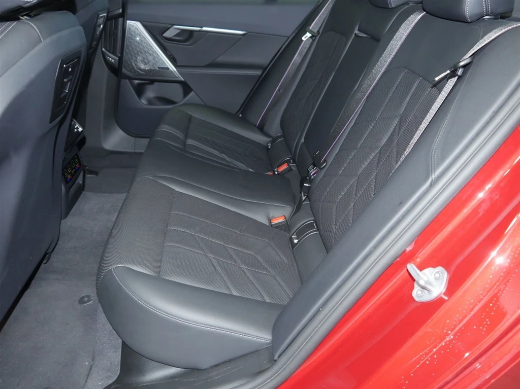 BMW 550 xDrive | Mobile.bg   8