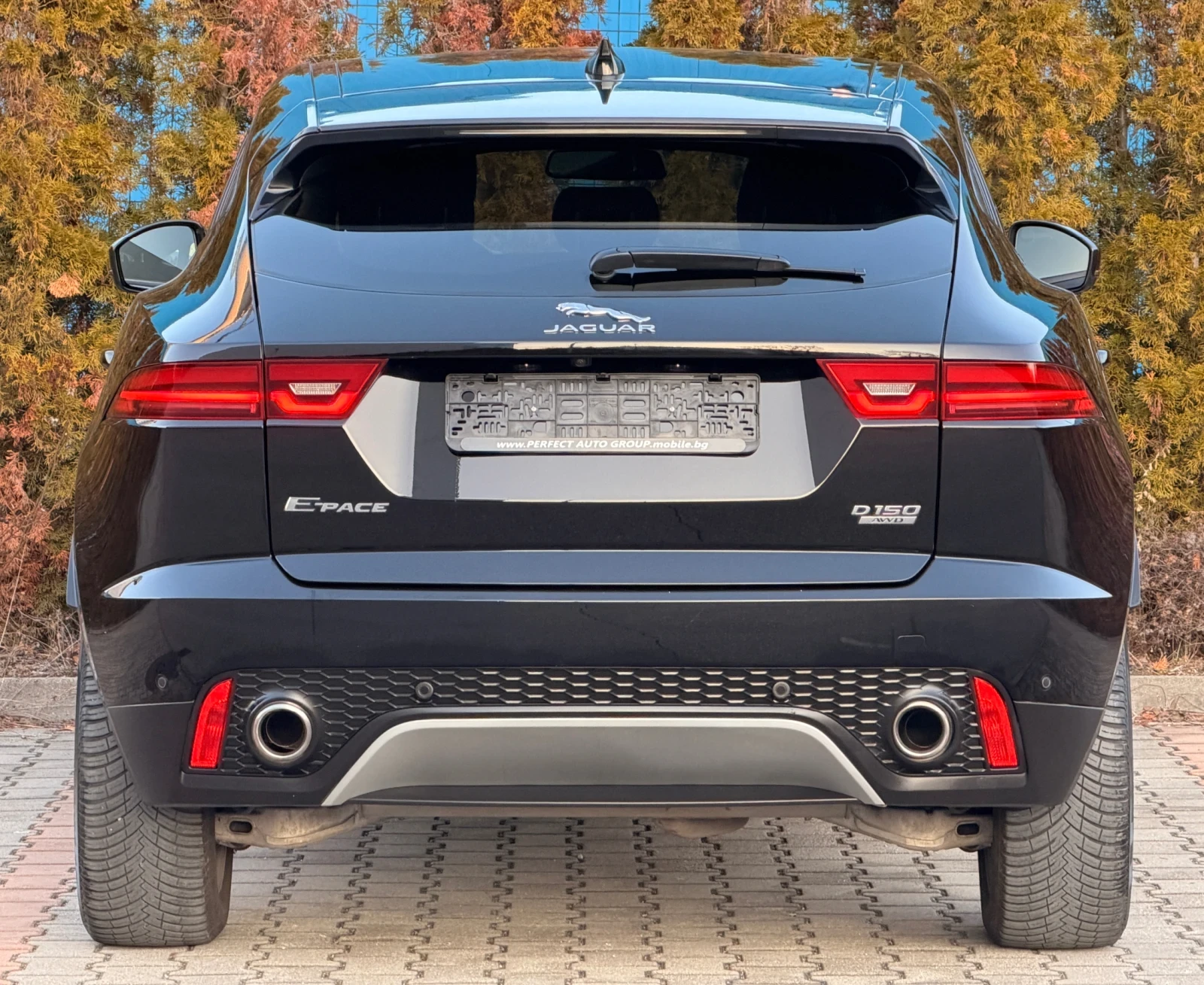 Jaguar E-pace 2.0d-AWD-4X4-АВТОМАТ-9АТ-НАВИ-КАМЕРА-УНИКАТ-93Х.КМ - изображение 4