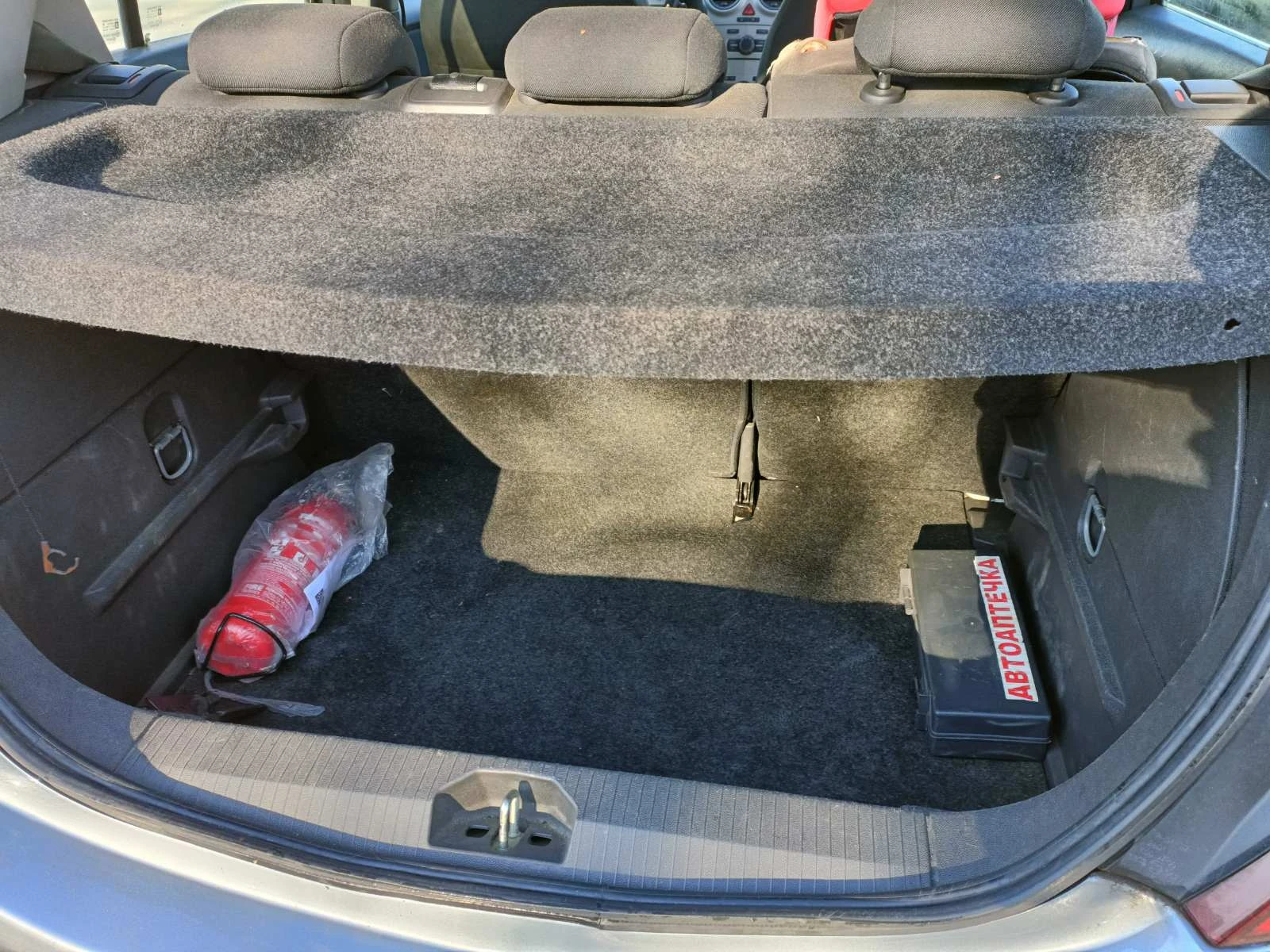 Opel Corsa 1.4 - изображение 4