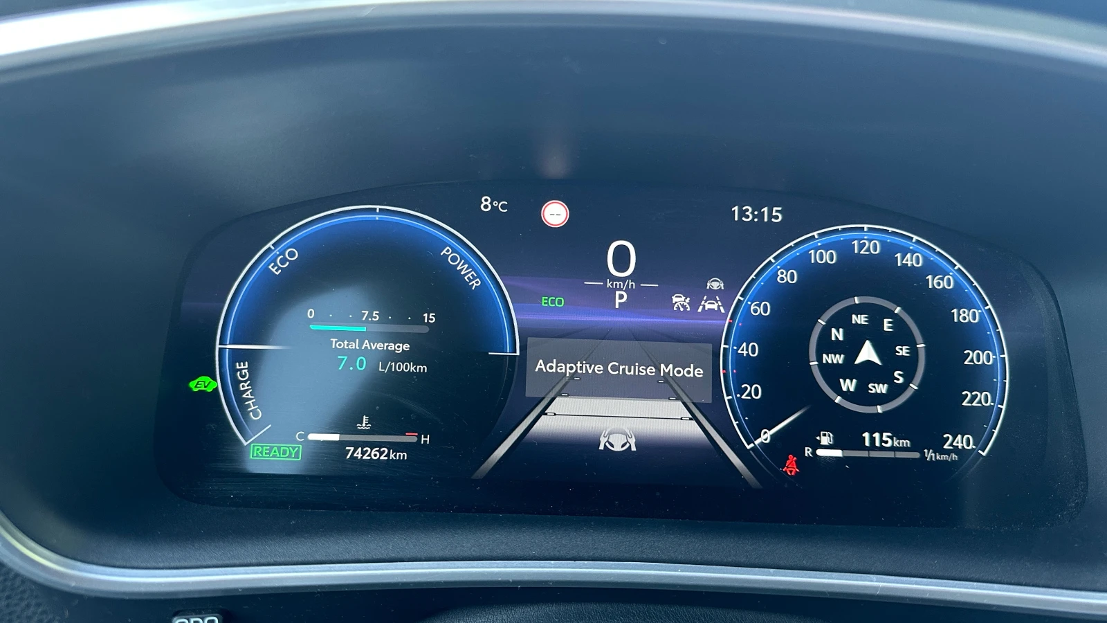 Toyota Corolla Cross 2.0 Hybrid Executive Plus 4x4 | Mobile.bg � ����������� 14