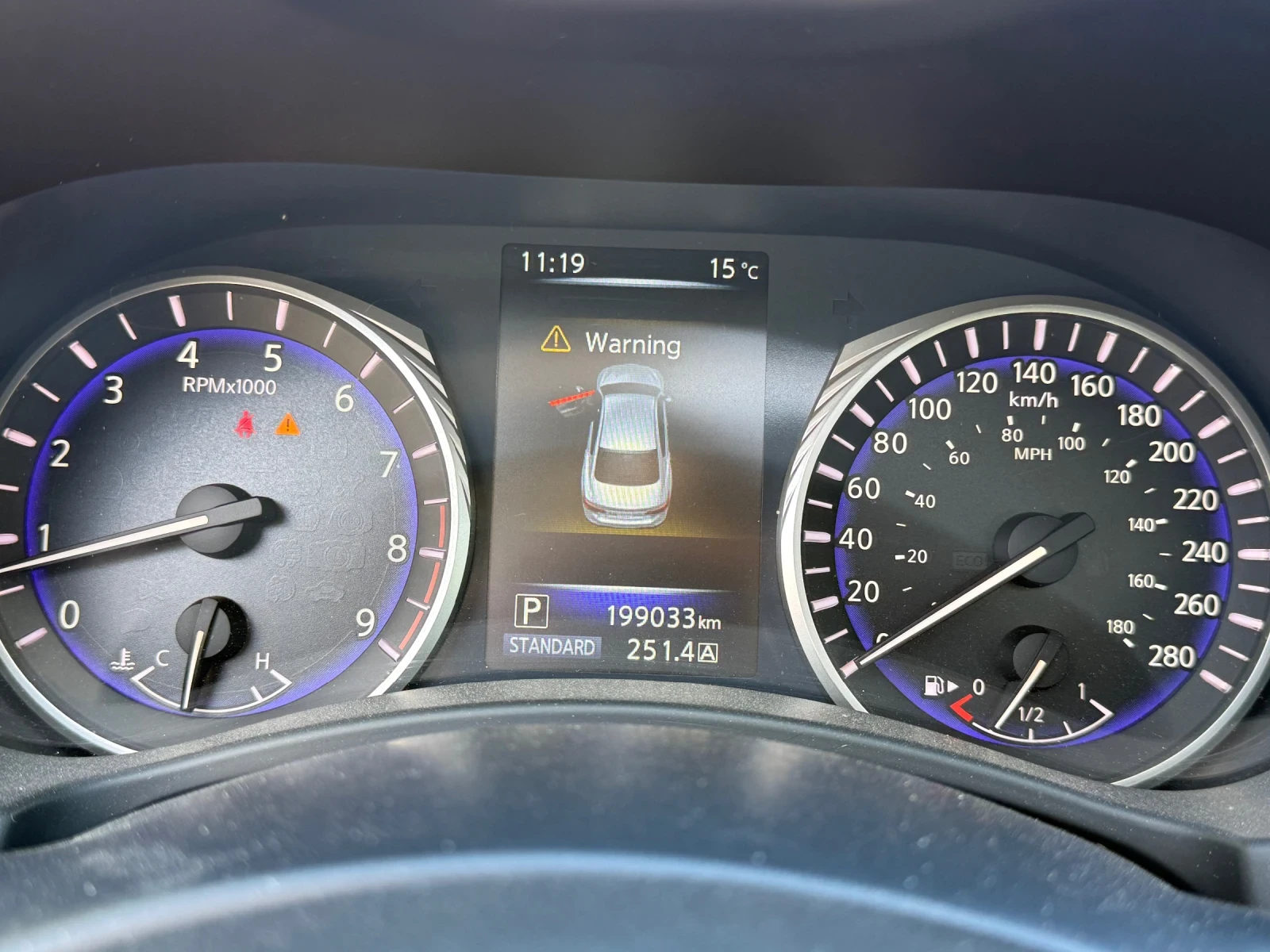 Infiniti Q50 AWD, снимка 12 - Автомобили и джипове - 54133515