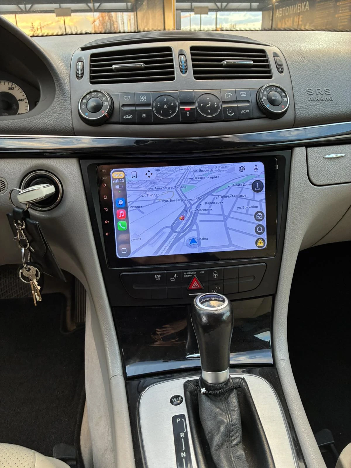 Mercedes-Benz E 270, снимка 3 - Автомобили и джипове - 54166736