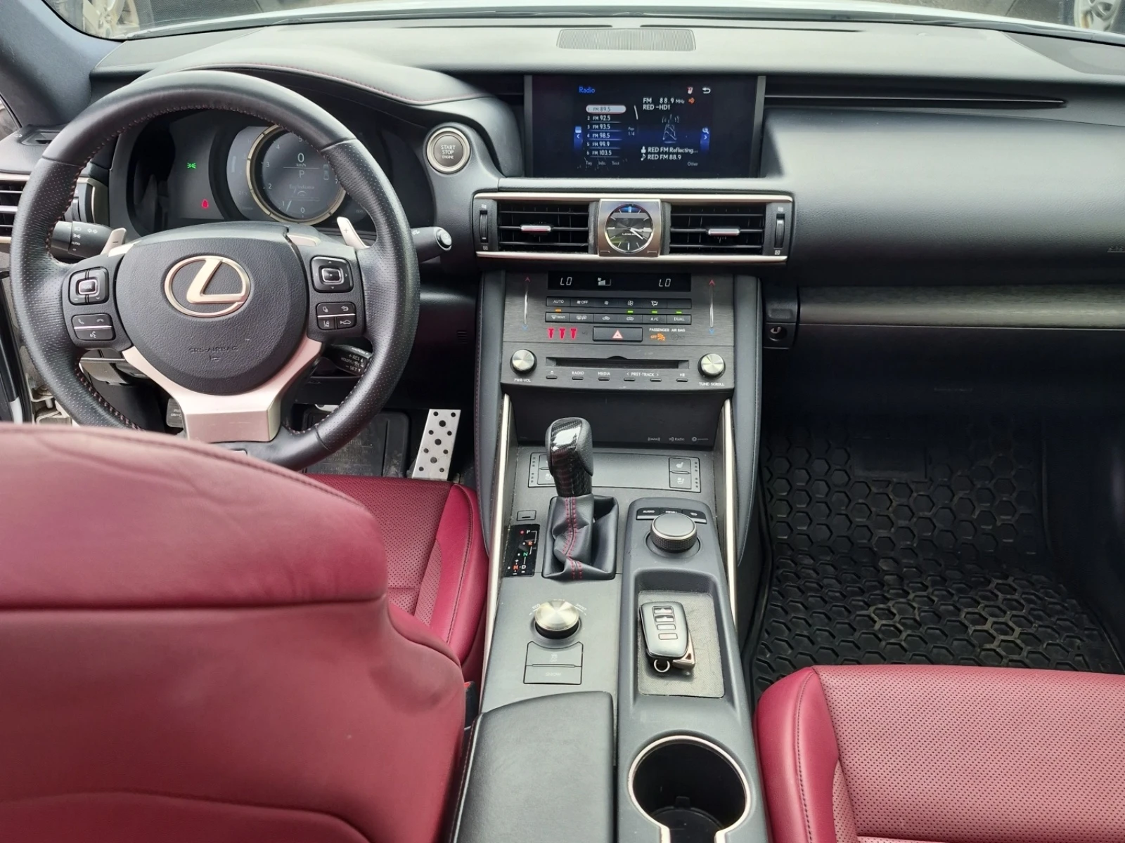 Lexus IS 300 F SPORT * * ��������� * * KEYLESS * * CARFAX * *  | Mobile.bg � ����������� 6
