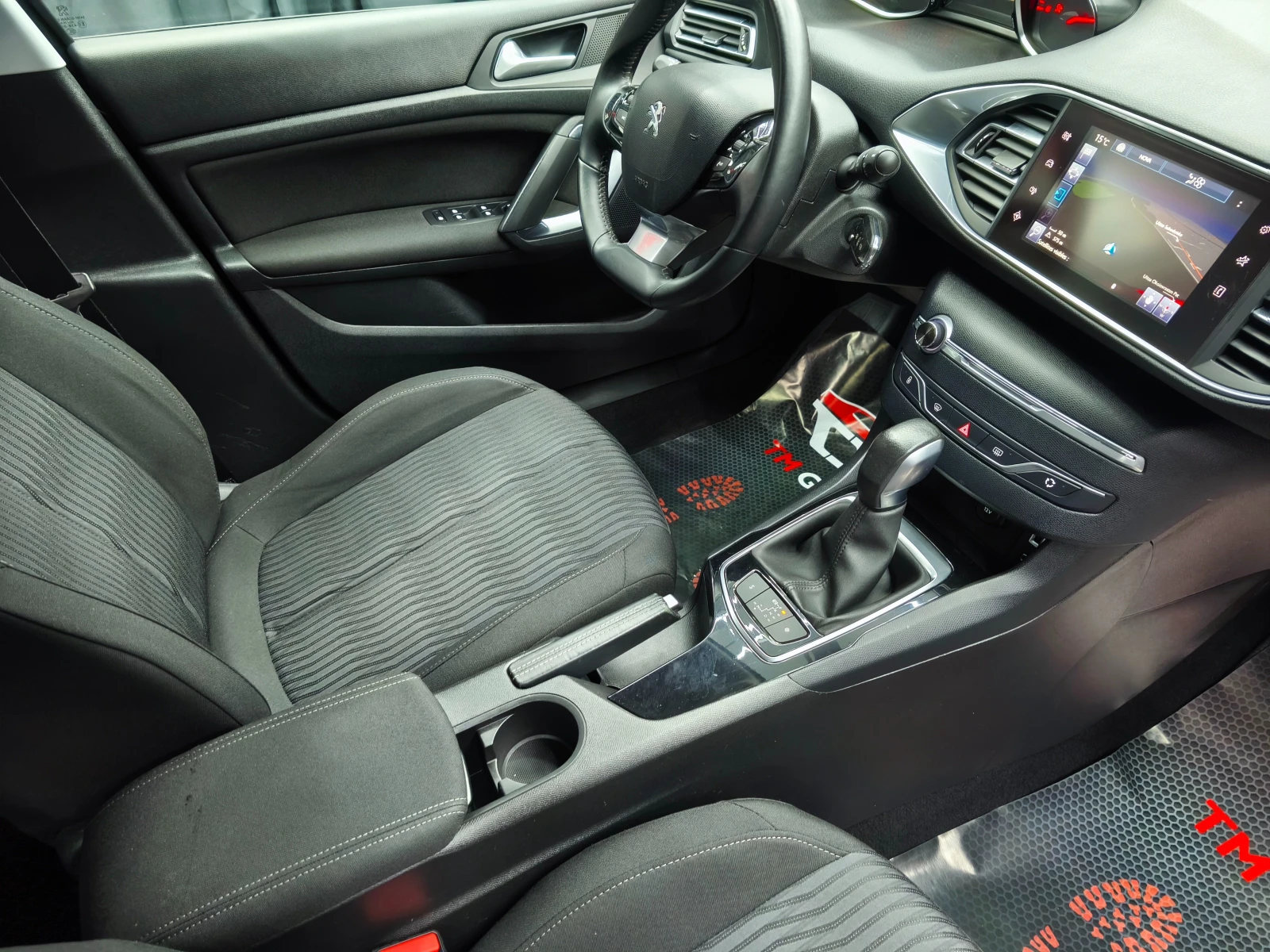 Peugeot 308 1.5BlueHDI Automatic E6, снимка 10 - Автомобили и джипове - 54291240